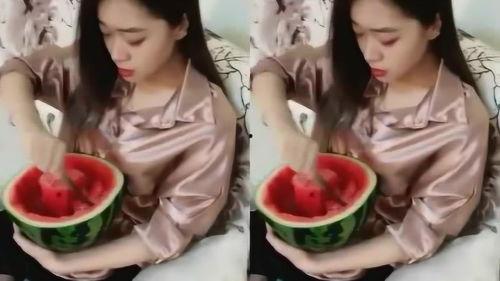 丑女吃瓜的视频,揭秘娱乐圈幕后真相