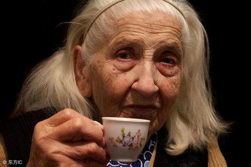 老太婆吃瓜抠图视频下载,老太婆吃瓜抠图视频下载热潮