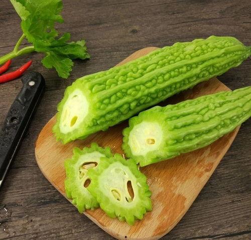 视频里的吃瓜是啥意思啊,揭秘“吃瓜”一词在视频中的趣味内涵